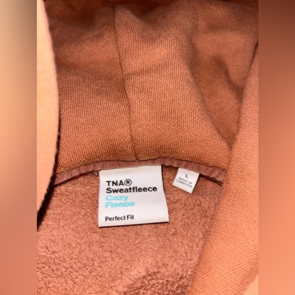 Aritzia Hoodie - Picture 3 of 7